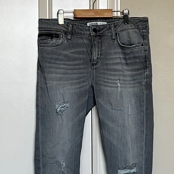 Zara gray distressed skinny jeans - Picture 2 of 6